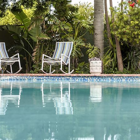 Admirals Lodge Guest House And Brightways Self Catering Apartments Port Elizabeth Exteriör bild