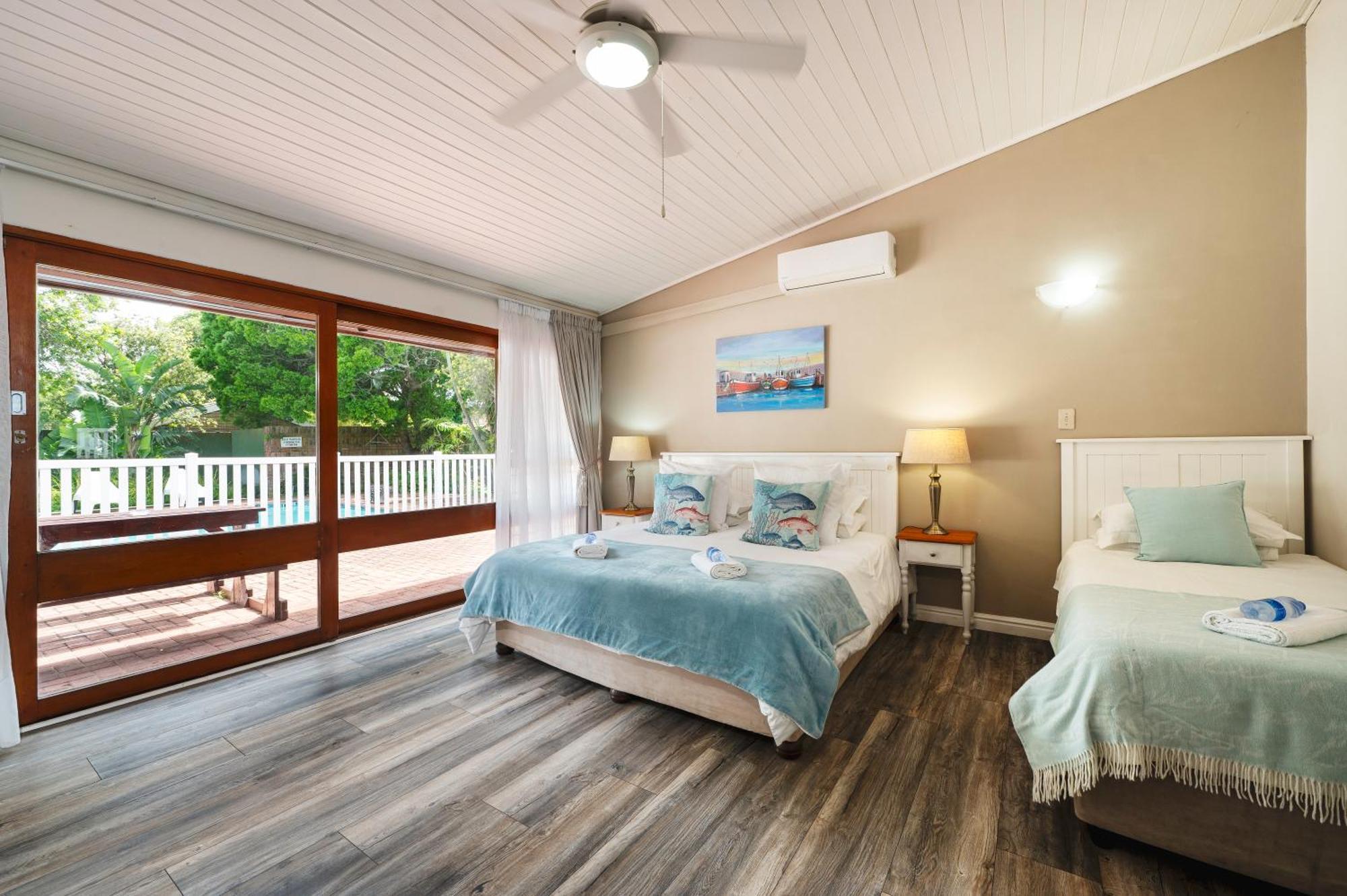 Admirals Lodge Guest House And Brightways Self Catering Apartments Port Elizabeth Exteriör bild